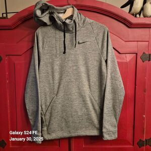 Nike Size Small Dri Fit Training Hoodie Dark Grey Heather Black Not a Spot EUC